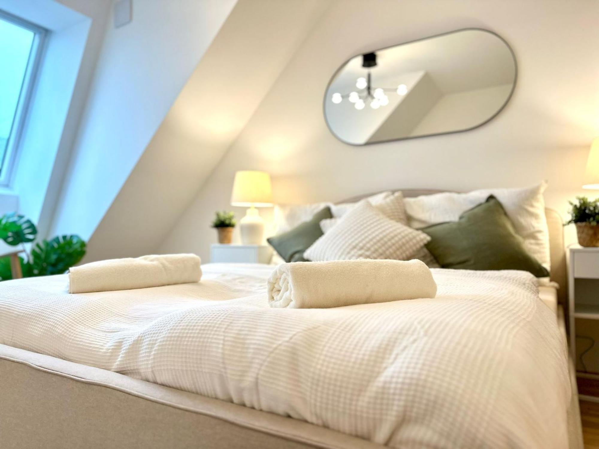 Stylish Apartments - 3 Min To U1 Kagraner Platz Vienna Exterior photo