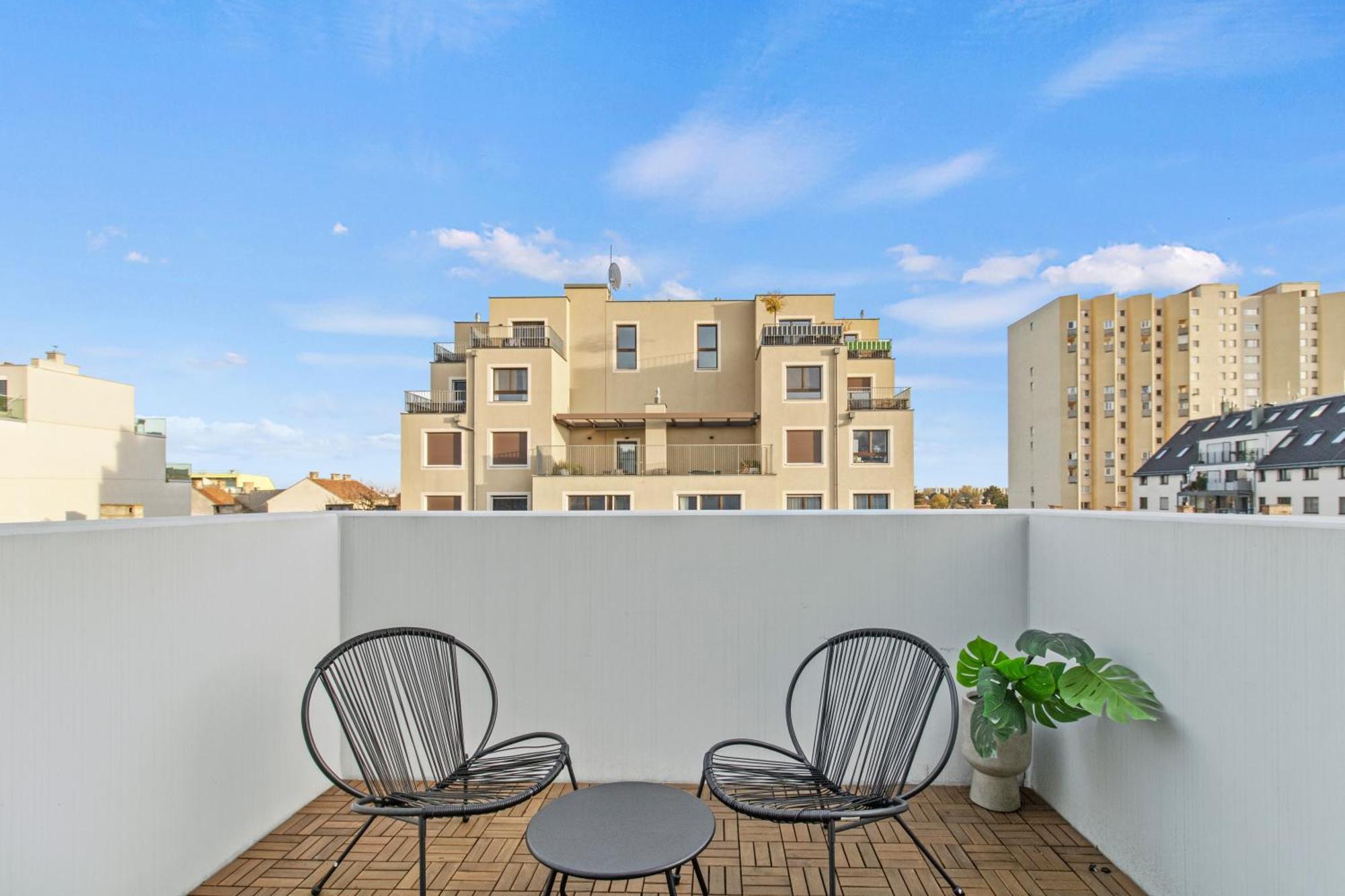 Stylish Apartments - 3 Min To U1 Kagraner Platz Vienna Exterior photo
