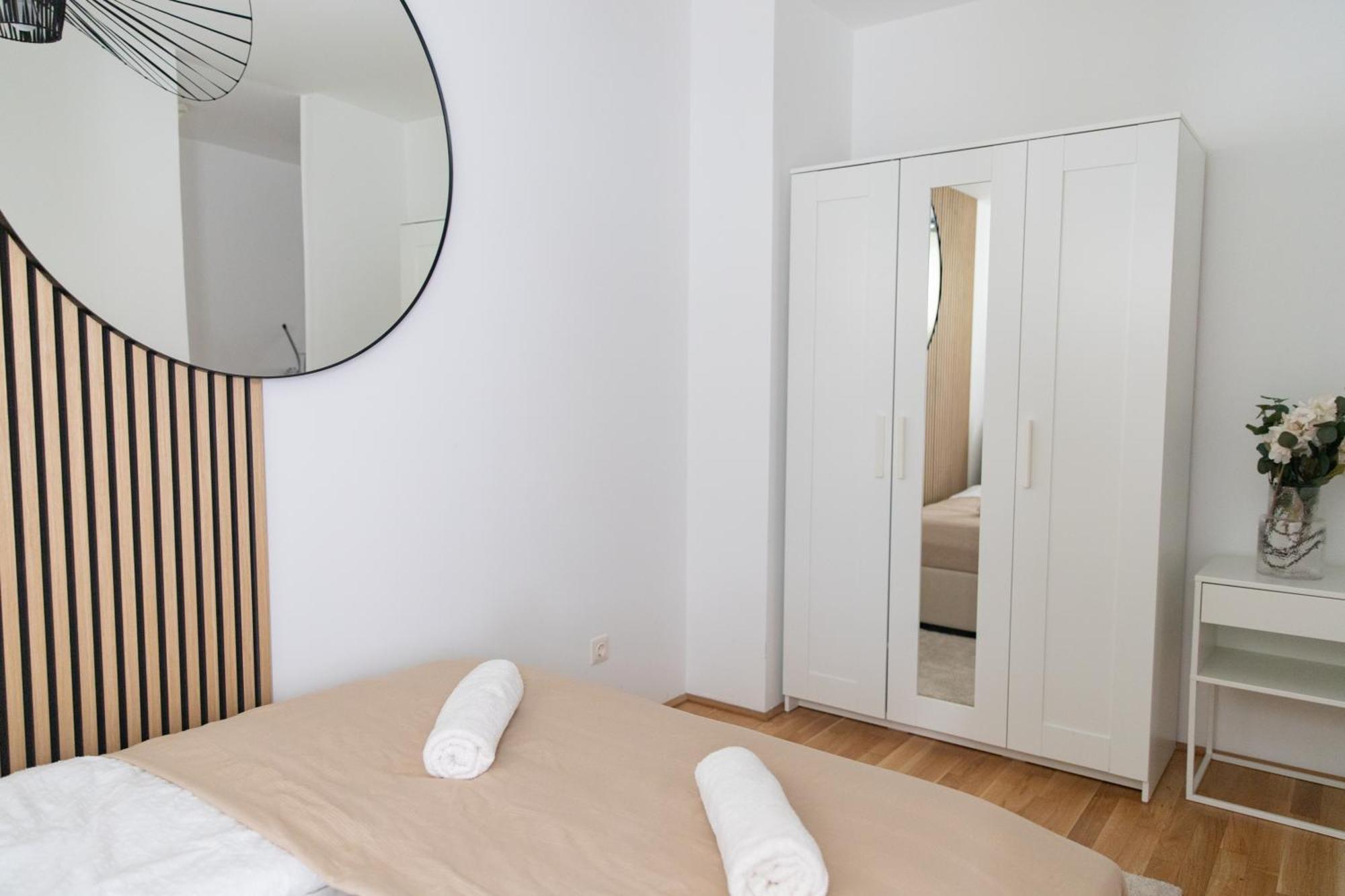 Stylish Apartments - 3 Min To U1 Kagraner Platz Vienna Exterior photo